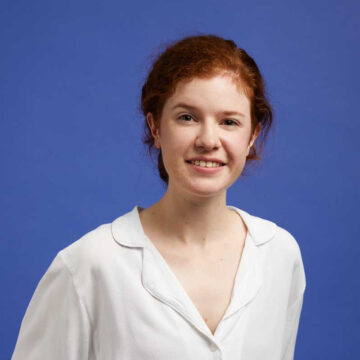 Phoebe Earnshaw